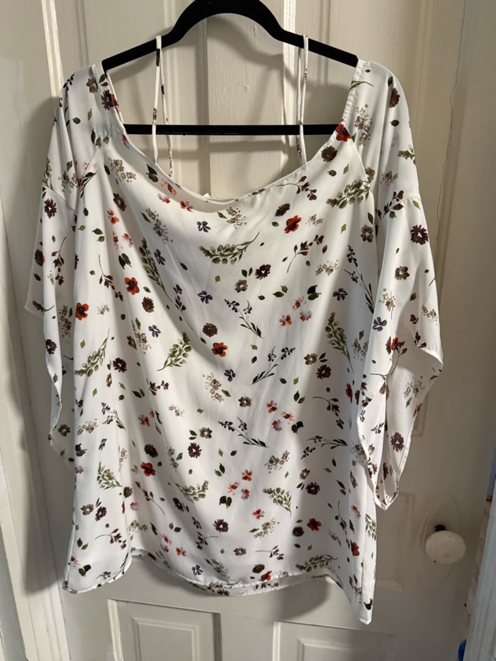 Women’s White Floral dress - Lightweight Summer boho mini flowy